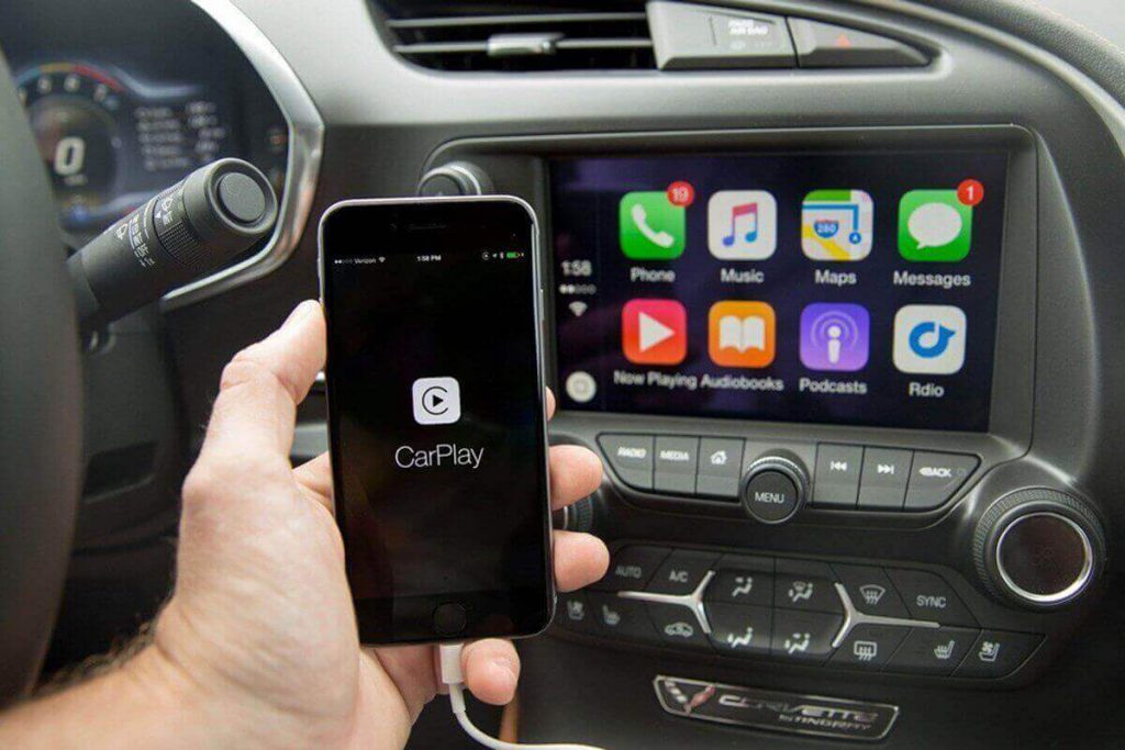 Apple CarPlay là gì