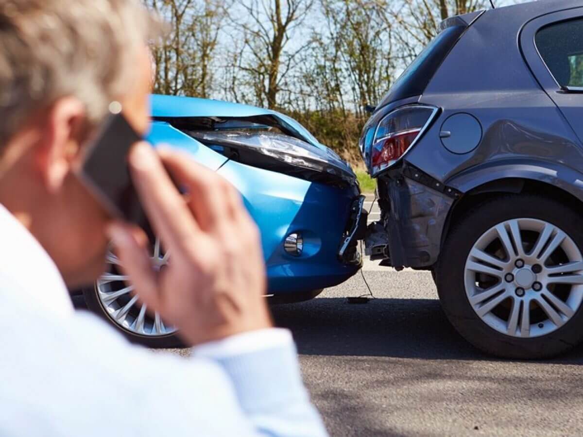 Trước khi tiến hành chi trả bồi thường bảo hiểm, phía công ty cung cấp bảo hiểm sẽ cử người đại diện thực hiện giám định nguyên nhân và cả mức độ thiệt hại do tai nạn gây ra.