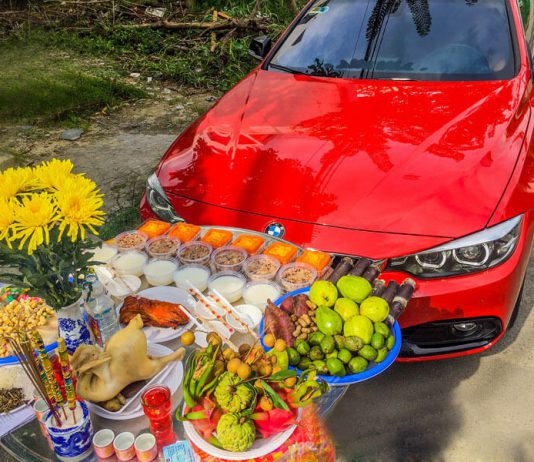 Cúng xe mới cần chuẩn bị gì? Bài khấn cúng xe CHUẨN nhất