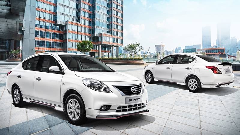 Nissan Sunny là dòng xe phù hợp với chị em phụ nữ vì nhỏ gọn và tiện dụng 