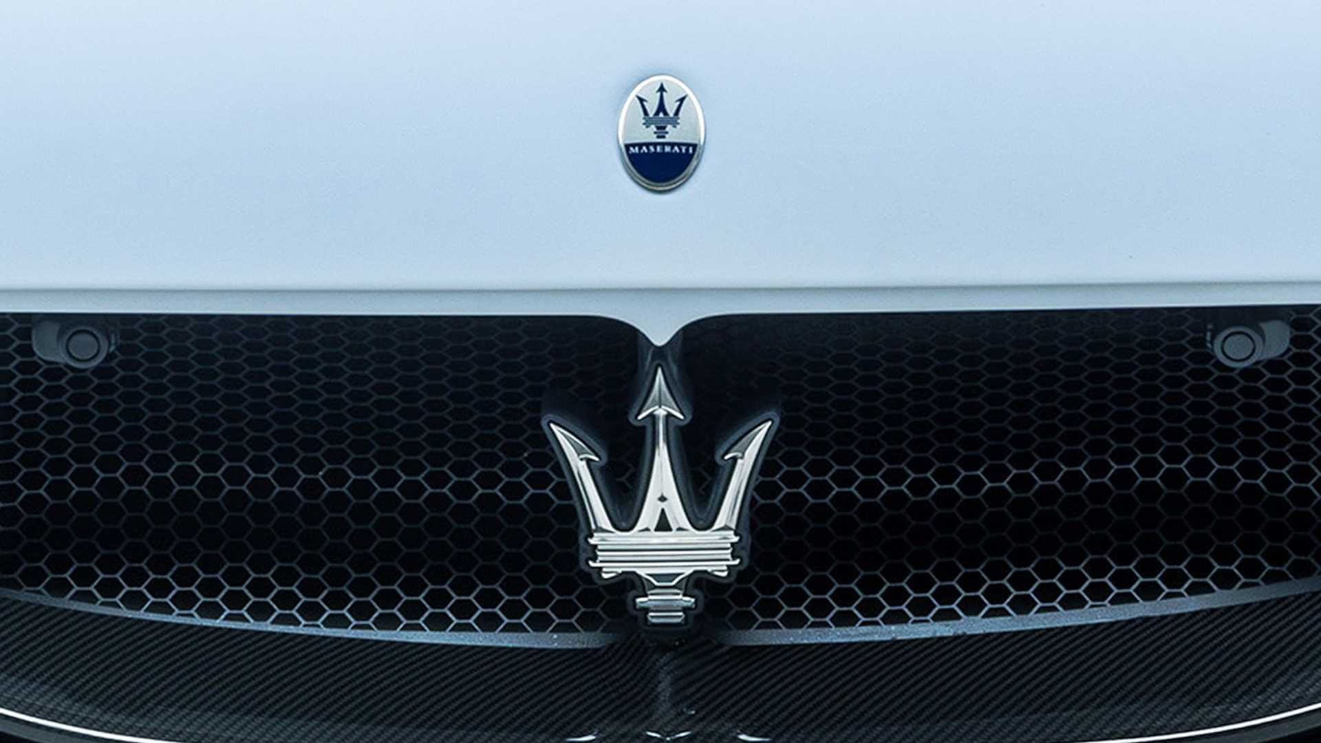 Đây là thương hiệu xe thể thao hạng sang đến từ Ý, Maserati chính thức vào Việt Nam vào cuối năm 2015